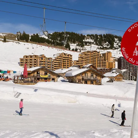 Aparthotel Pierre & Electra 3*