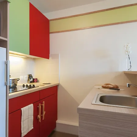 Pierre & Electra Aparthotel